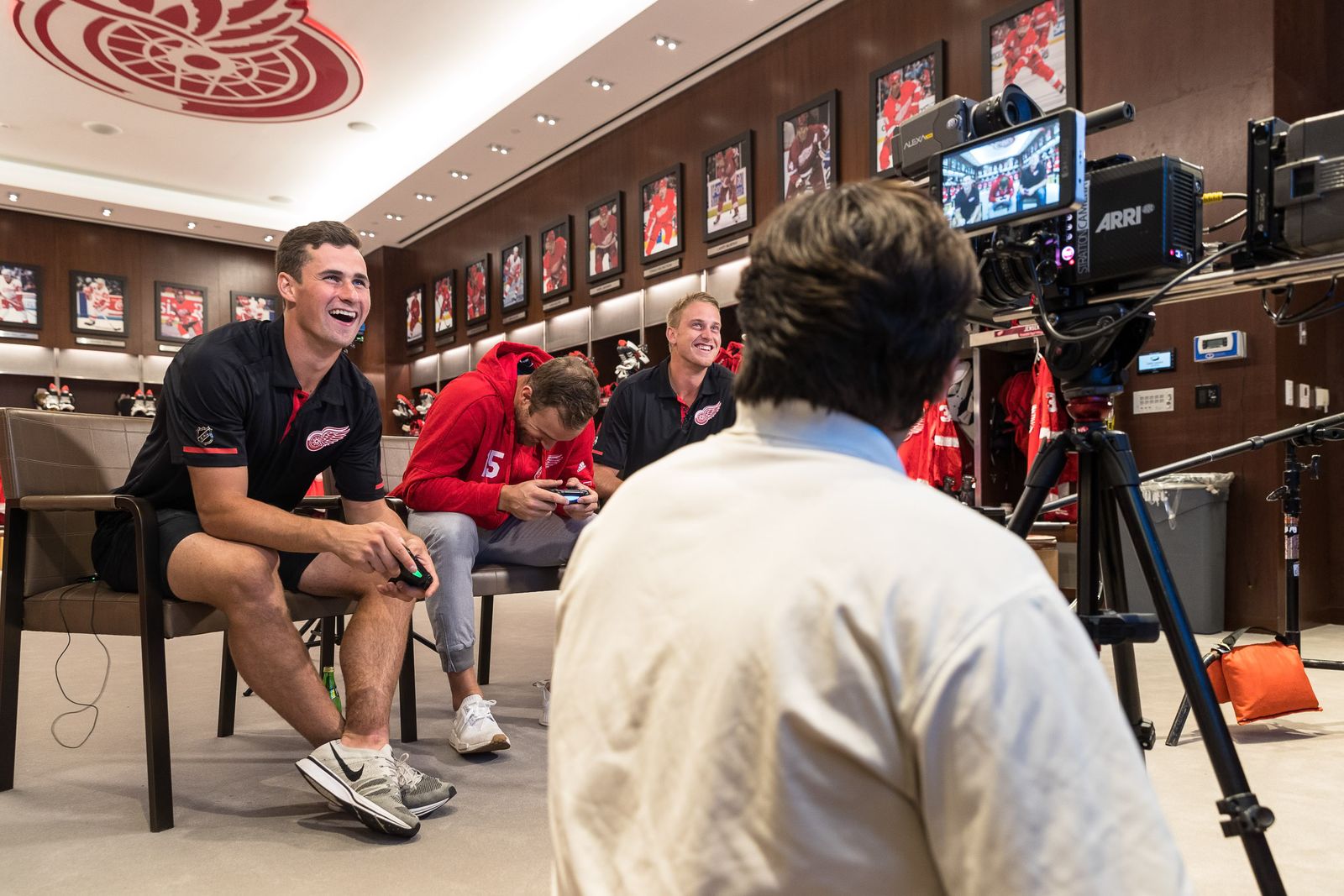 Player personalities shoot for the Red Wings